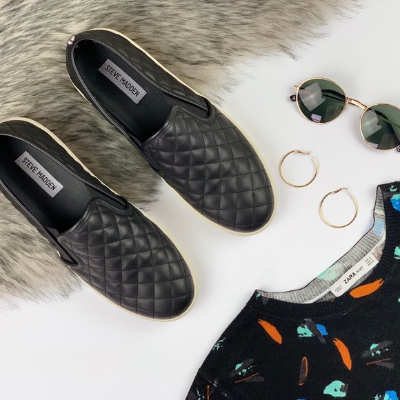 Steve Madden Shoes - Steve Madden ECENTRCQ Slip On Sneaker 🔥
